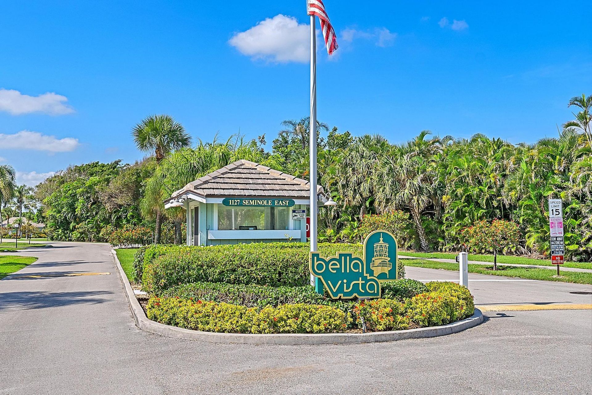 1127 E Seminole Avenue, Unit 15b, Jupiter, FL 33477 Photo
