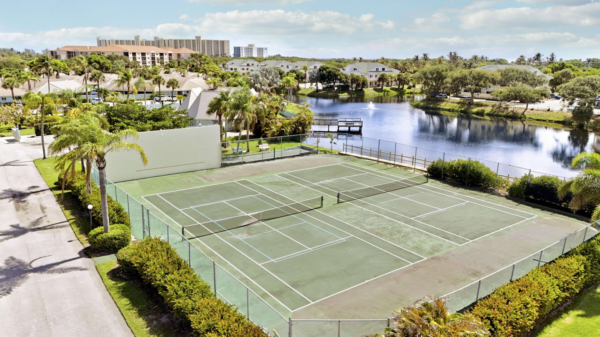 1127 E Seminole Avenue, Unit 15b, Jupiter, FL 33477 Photo