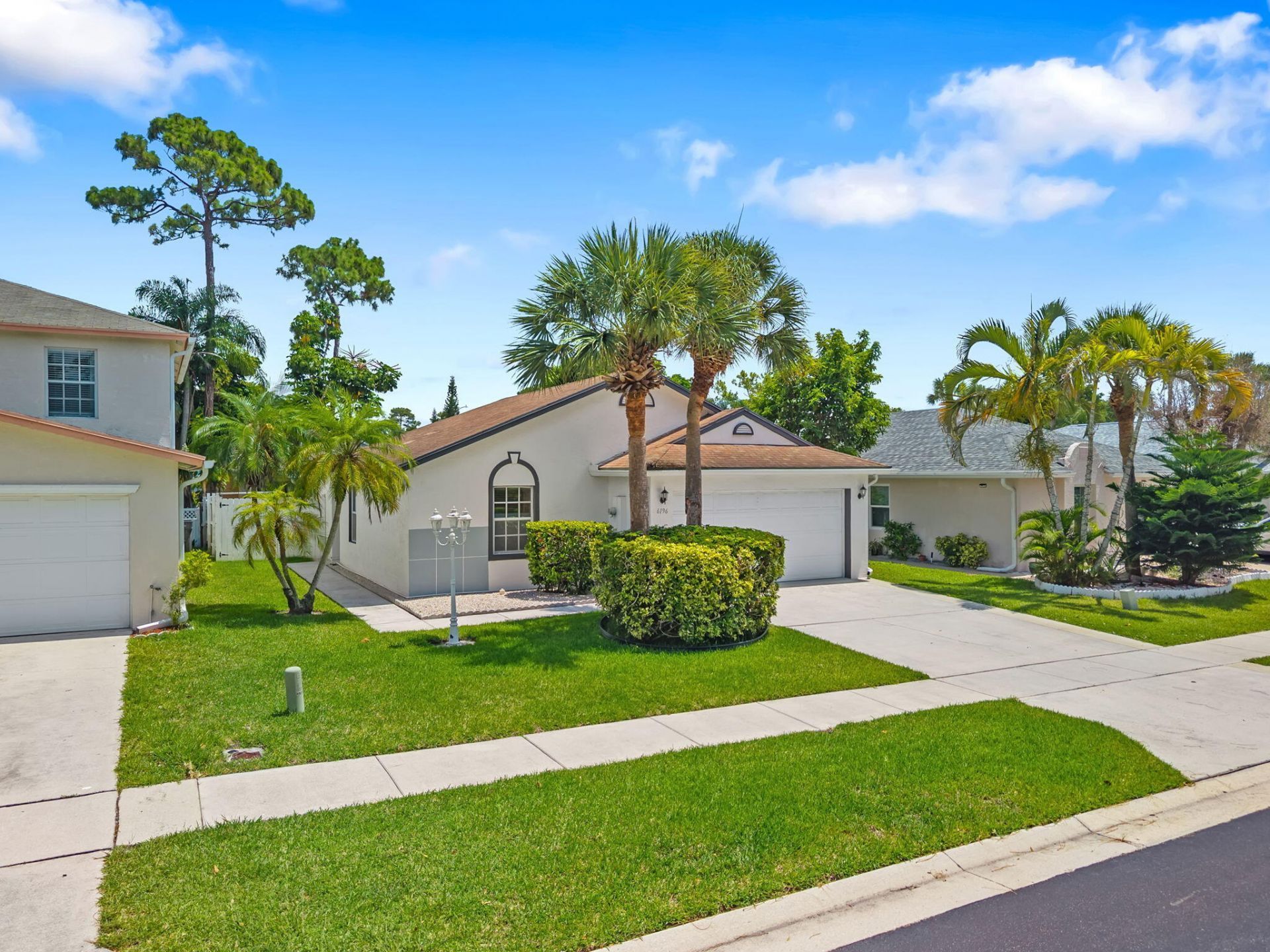 6196 Azalea Circle, West Palm Beach, FL 33415 Photo
