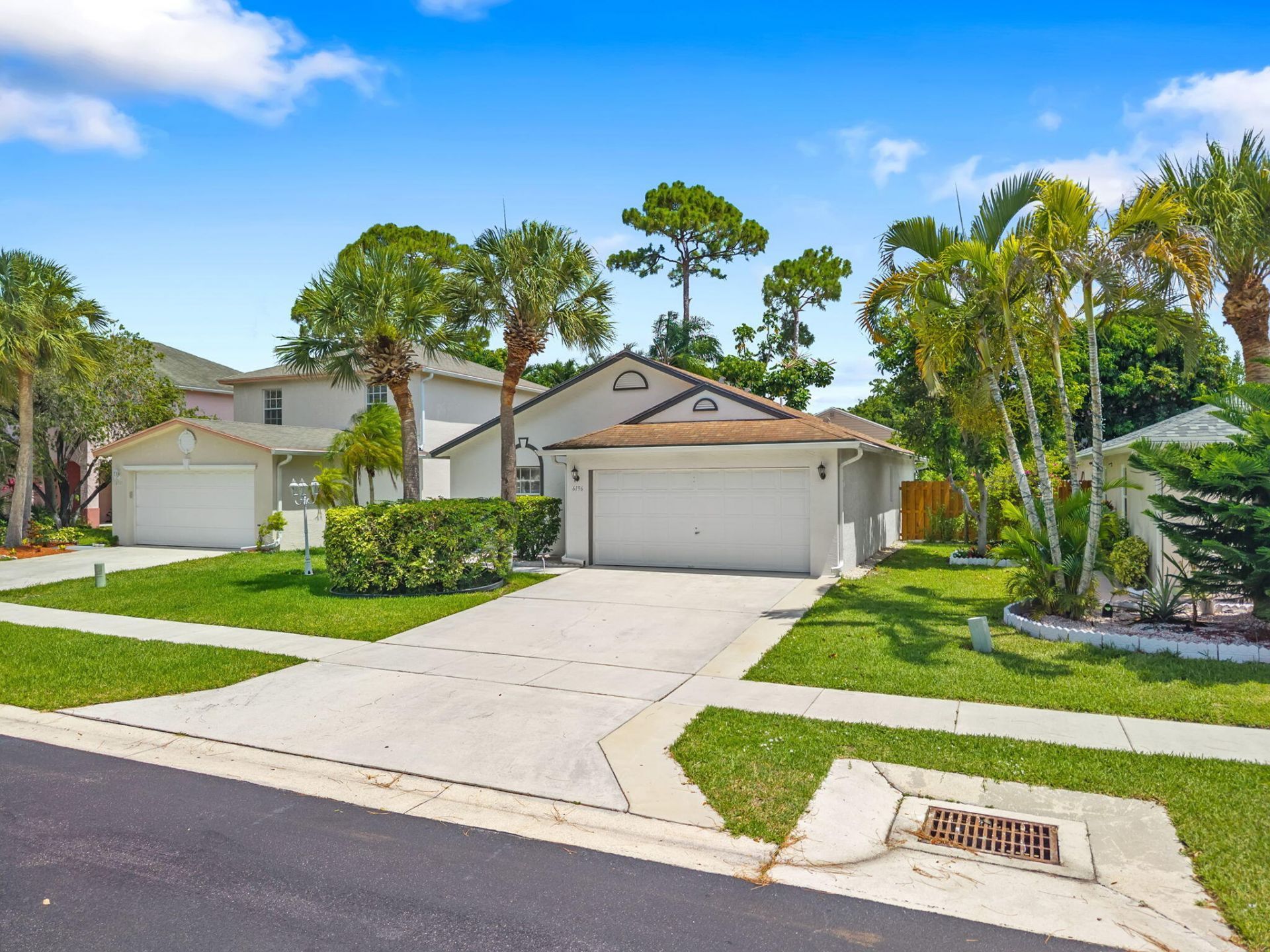 6196 Azalea Circle, West Palm Beach, FL 33415 Photo