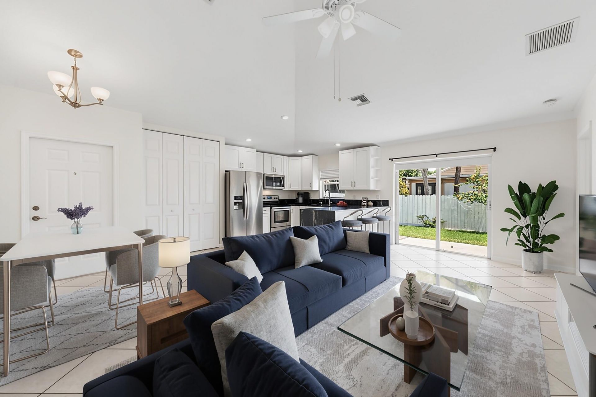 6196 Azalea Circle, West Palm Beach, FL 33415 Photo