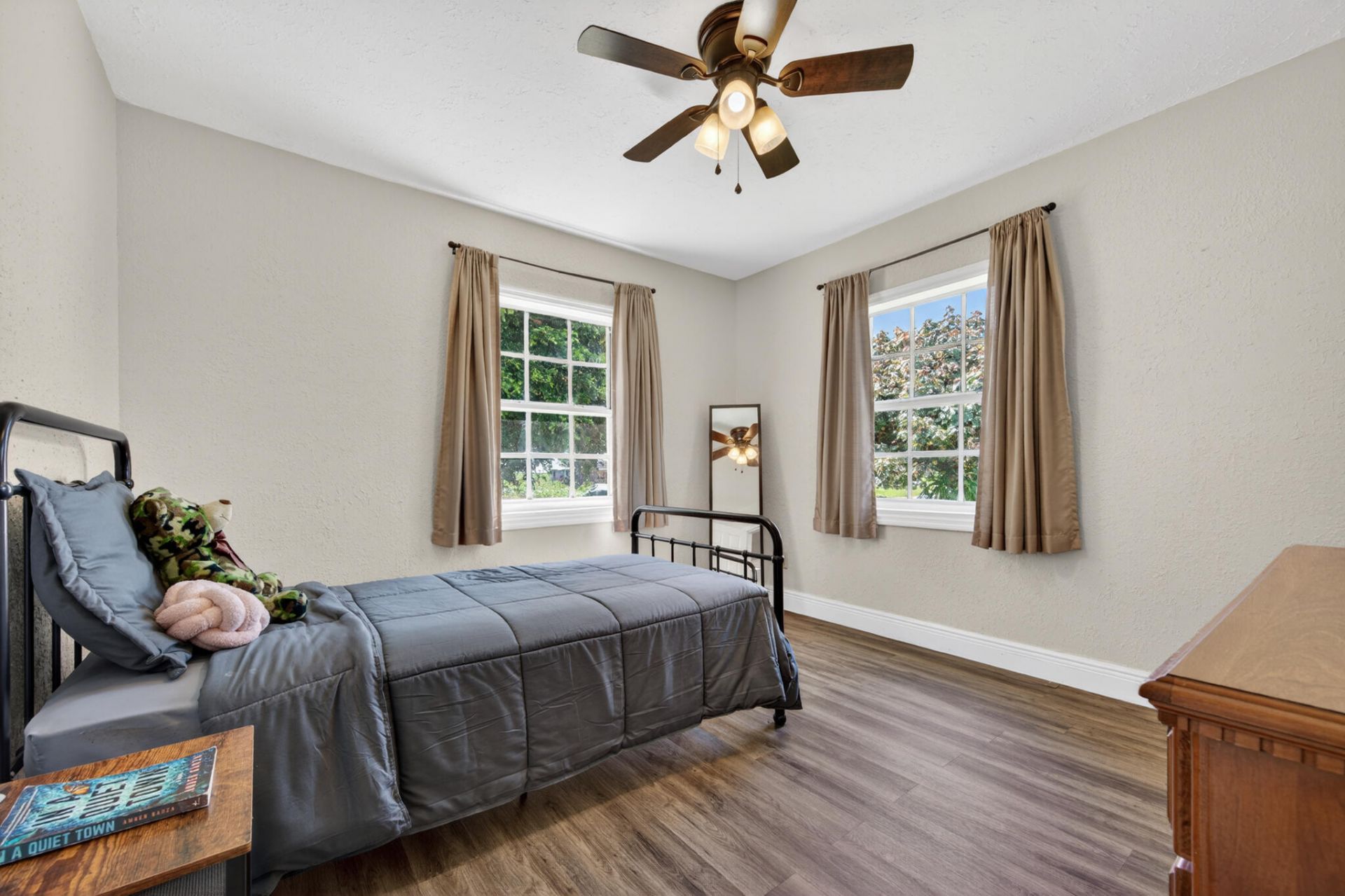 410 SE 4th Avenue, South Bay, FL 33493 Photo