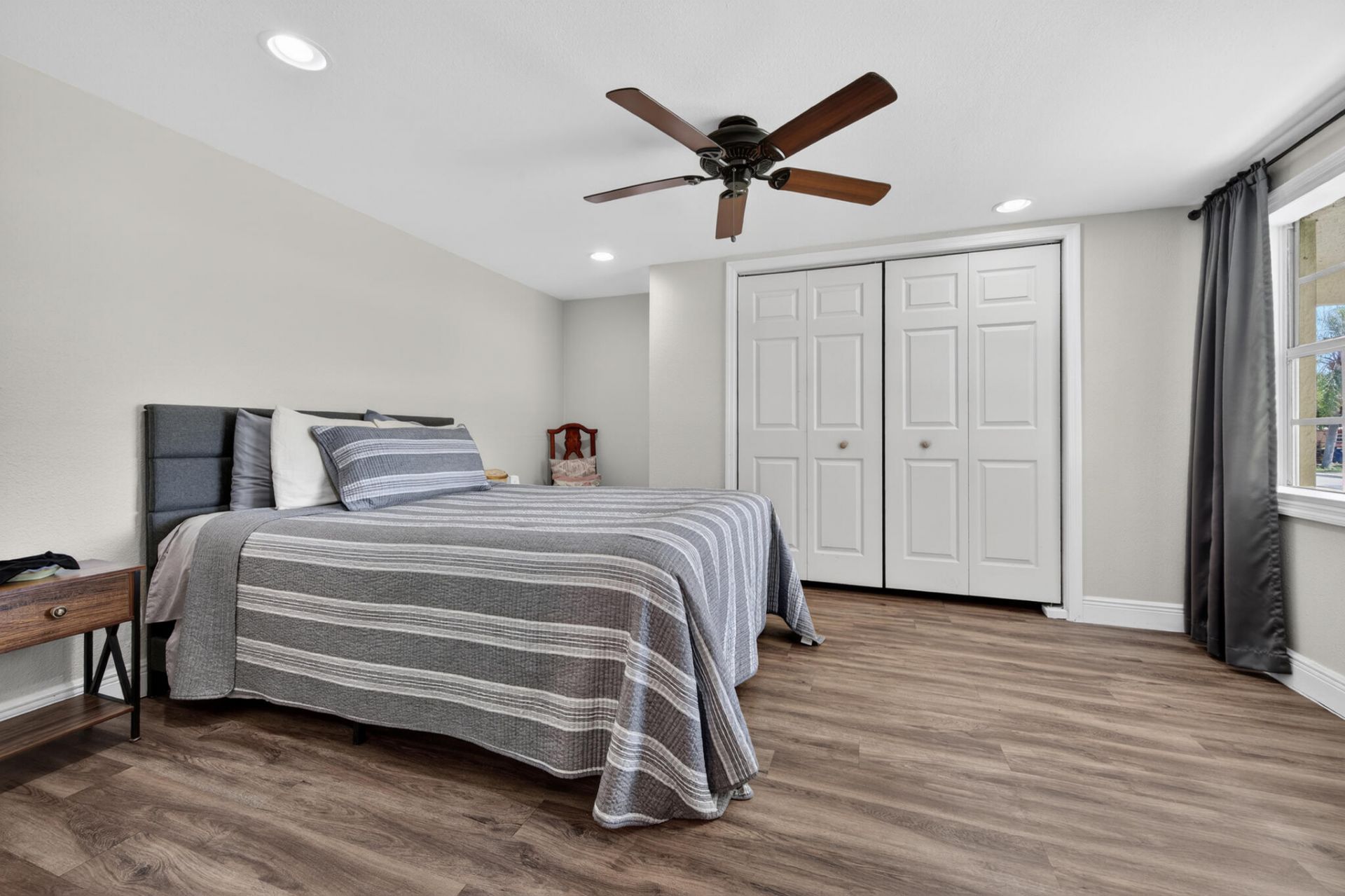 410 SE 4th Avenue, South Bay, FL 33493 Photo