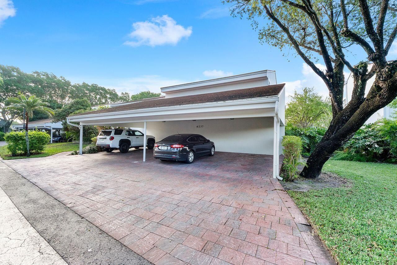 6237 Old Court Road, Unit 104, Boca Raton, FL 33433 Photo