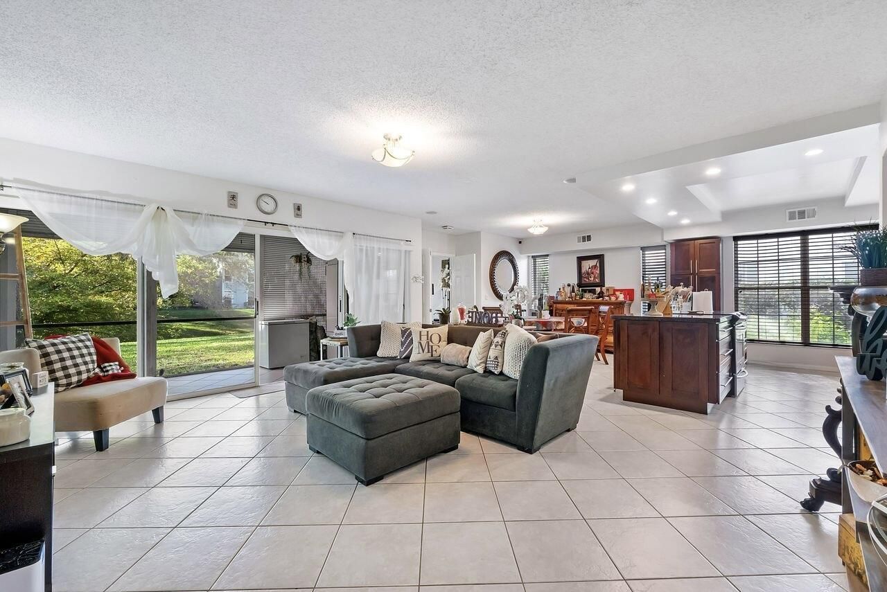 6237 Old Court Road, Unit 104, Boca Raton, FL 33433 Photo
