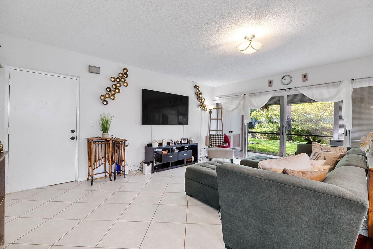 6237 Old Court Road, Unit 104, Boca Raton, FL 33433 Photo