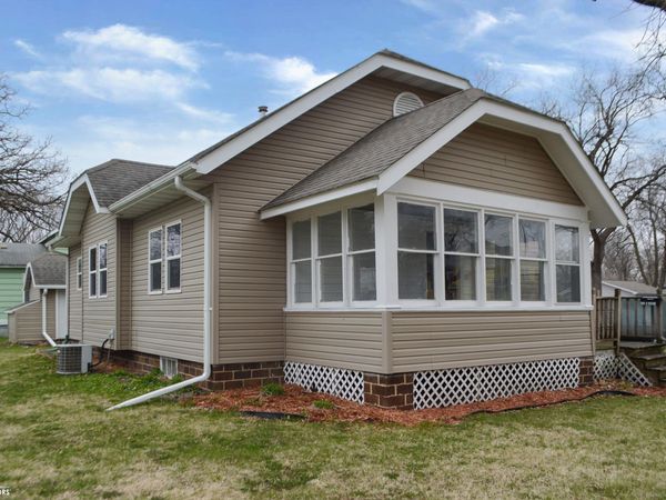 602 S Jones Street, Algona, IA 50511