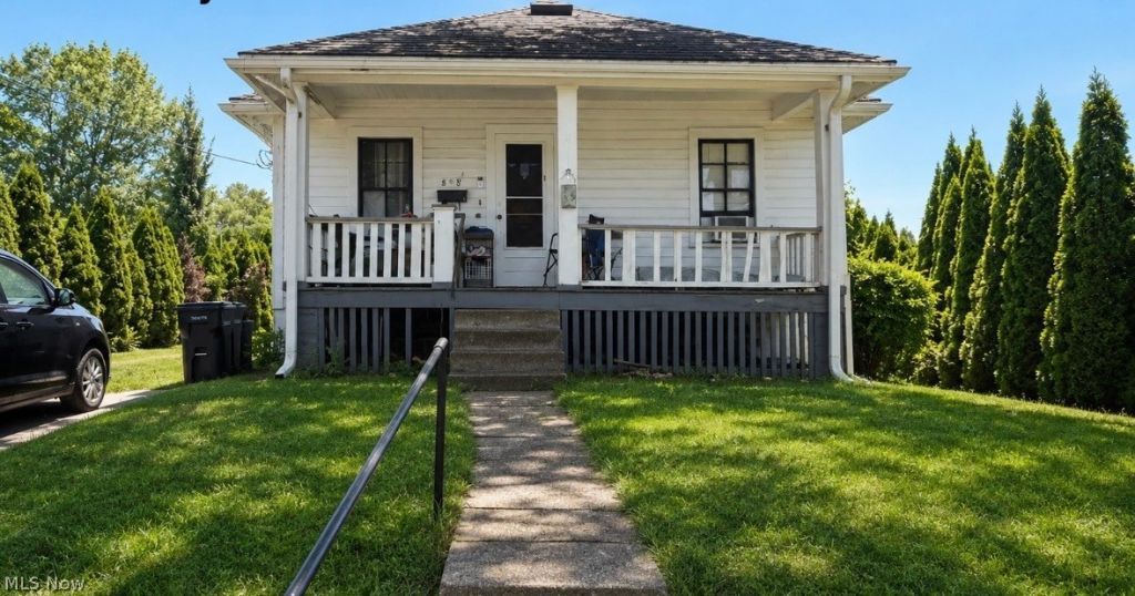 528 Taylor Street, Zanesville, OH 43701 Main Photo