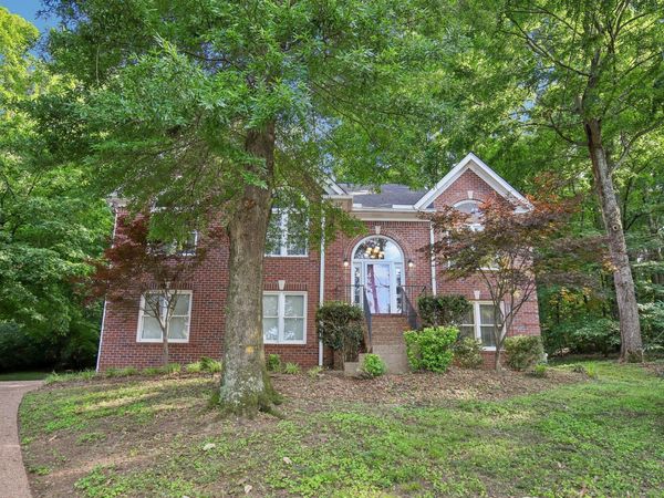 409 Sunset Ct, Hermitage, TN 37076