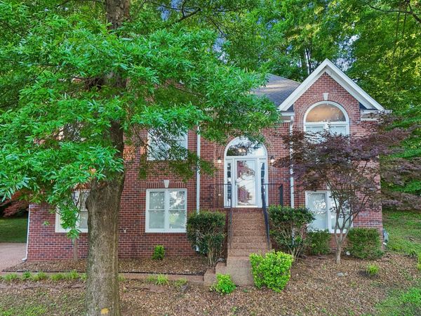 409 Sunset Ct, Hermitage, TN 37076