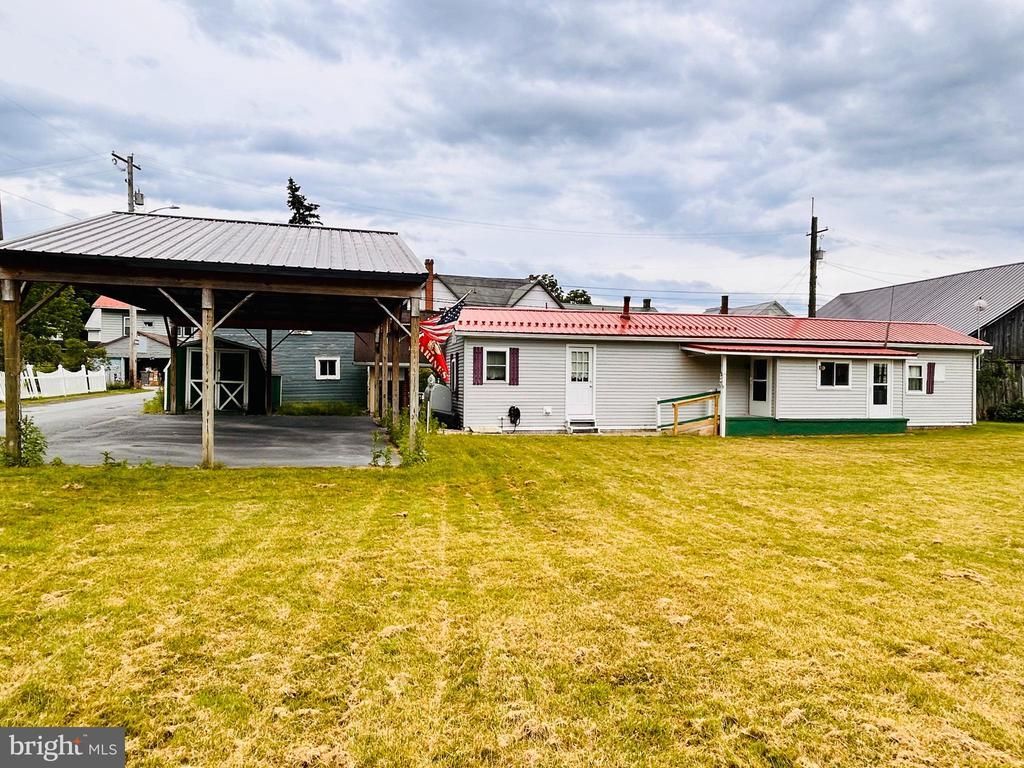 119 CHURCH STREET , MILLHEIM, PA 16854