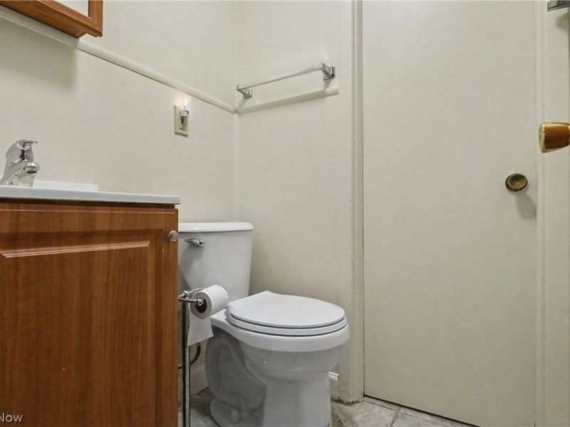 9040 Cambridge Drive , Northfield, OH 44067 Photo 19