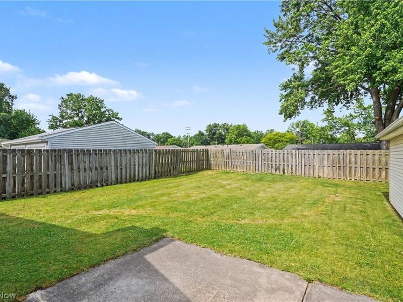 9040 Cambridge Drive , Northfield, OH 44067 Photo 29