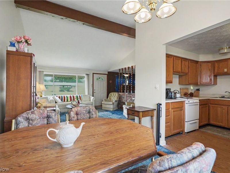 9040 Cambridge Drive , Northfield, OH 44067 Photo 8