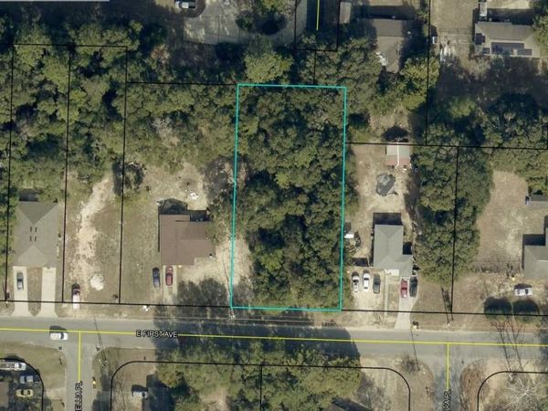E FIRST AVENUE, CRESTVIEW, FL 32539