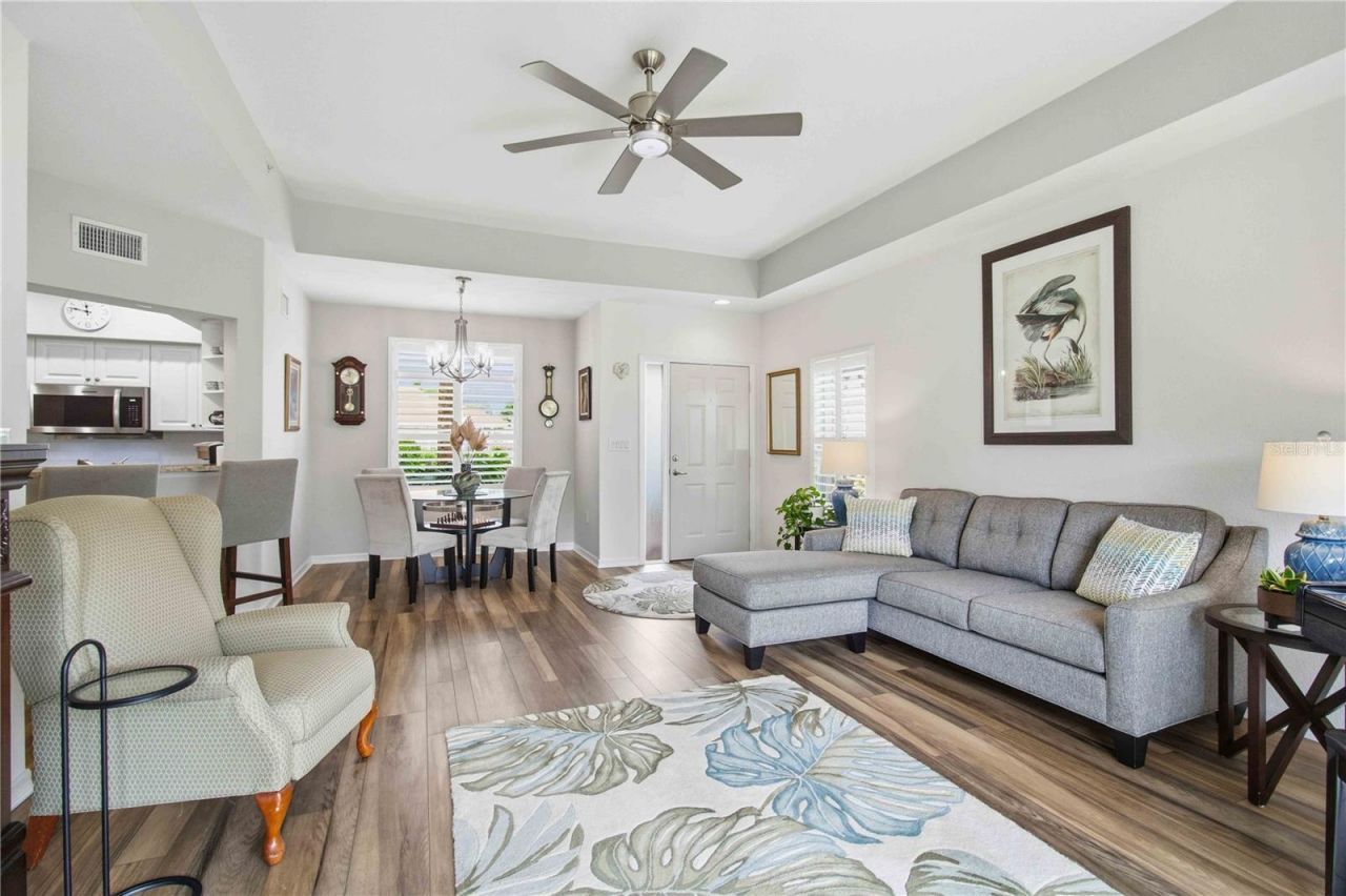 7325 Fountain Palm Circle, Unit 7325, Bradenton, FL 34203 Photo