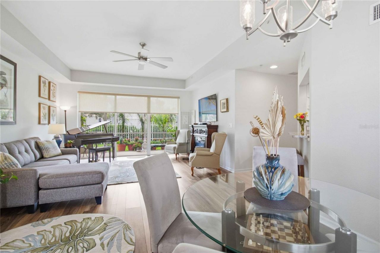 7325 Fountain Palm Circle, Unit 7325, Bradenton, FL 34203 Photo