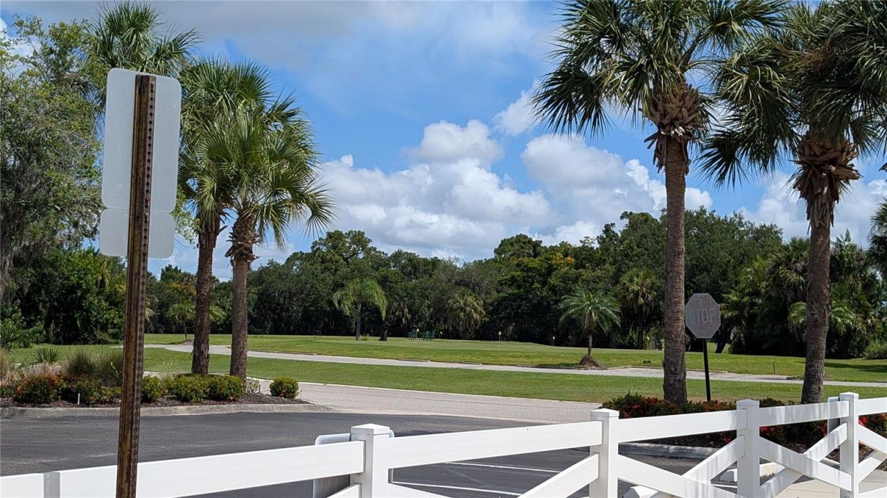 7325 Fountain Palm Circle, Unit 7325, Bradenton, FL 34203 Photo