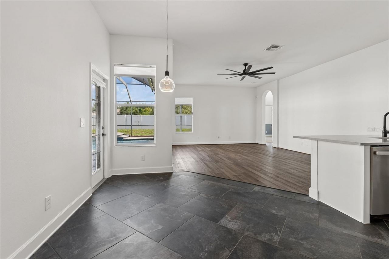 3820 Misty Landing Drive, Valrico, FL 33594 Photo