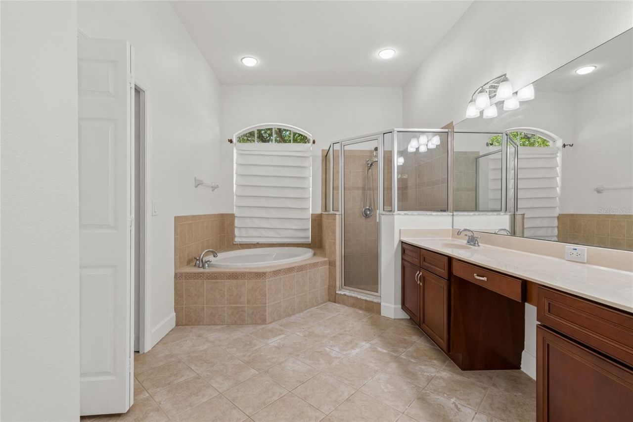3820 Misty Landing Drive, Valrico, FL 33594 Photo