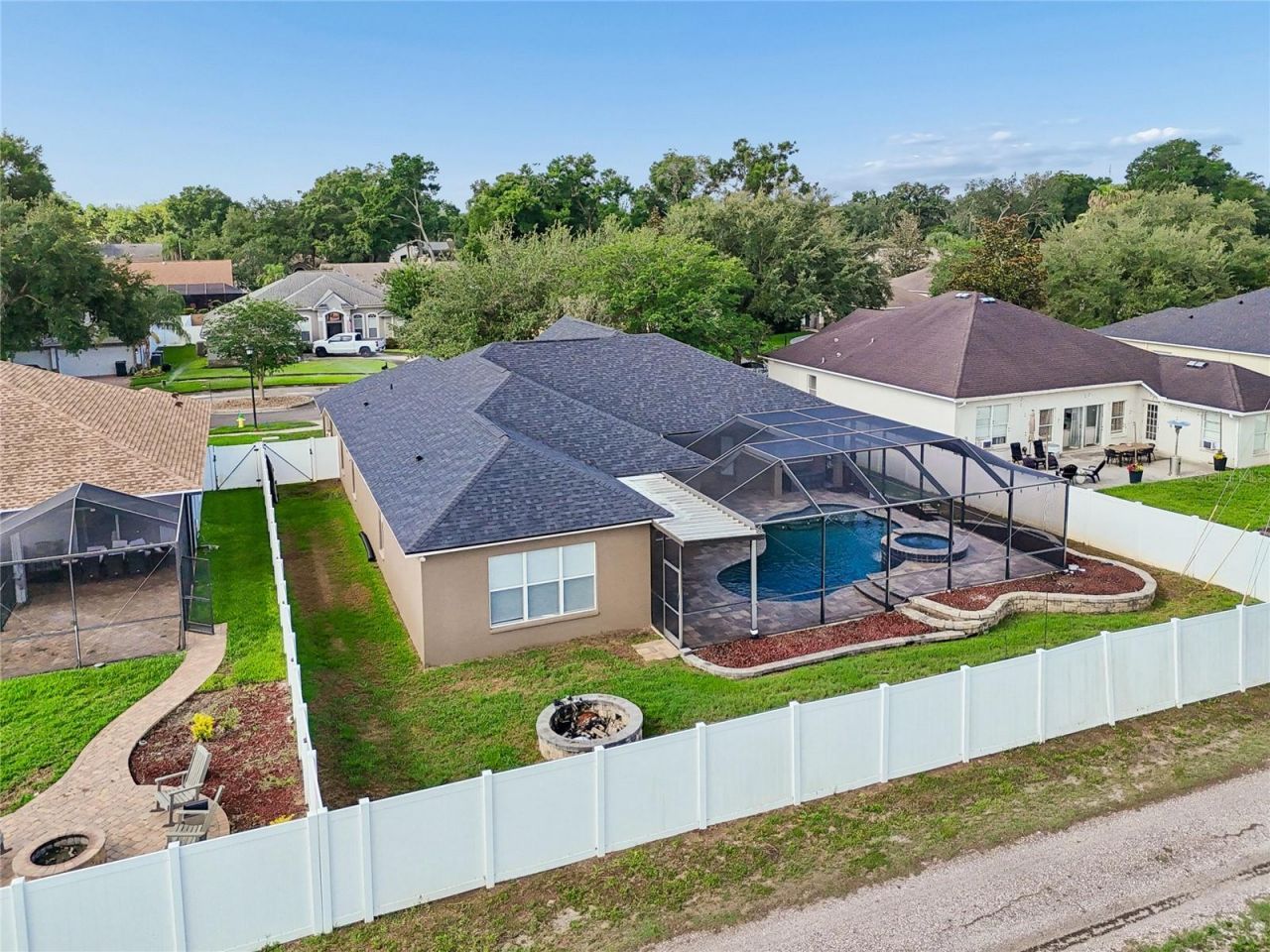 3820 Misty Landing Drive, Valrico, FL 33594 Photo