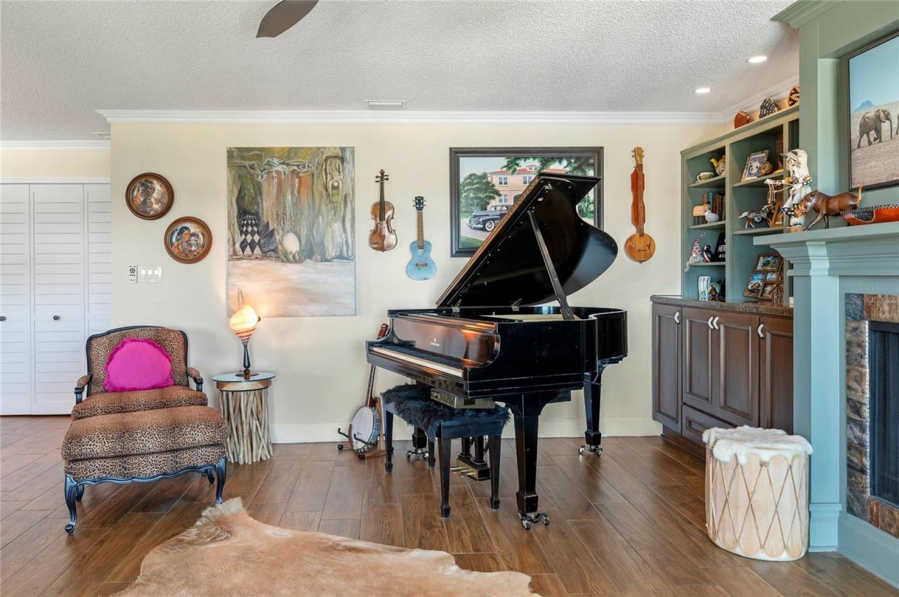 315 N Causeway, Unit C-402, New Smyrna Beach, FL 32169 Photo