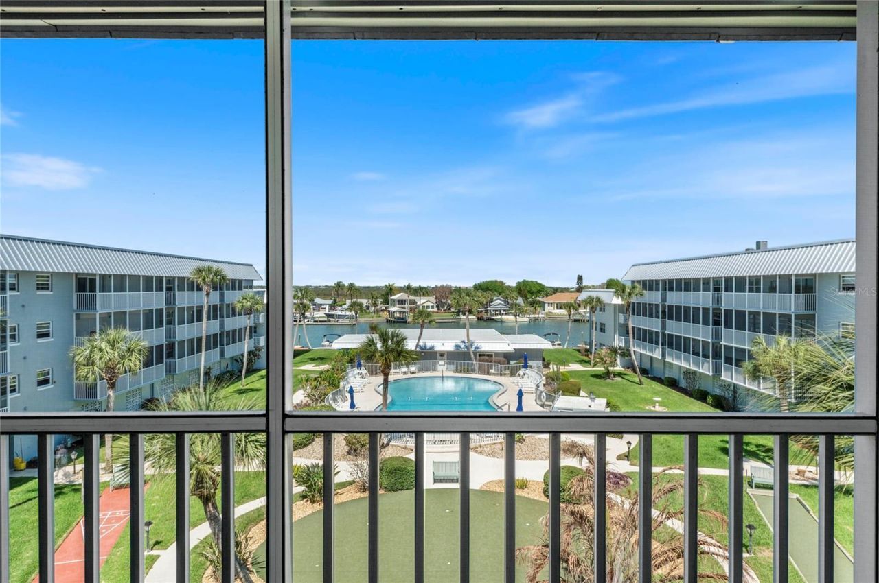 315 N Causeway, Unit C-402, New Smyrna Beach, FL 32169 Photo