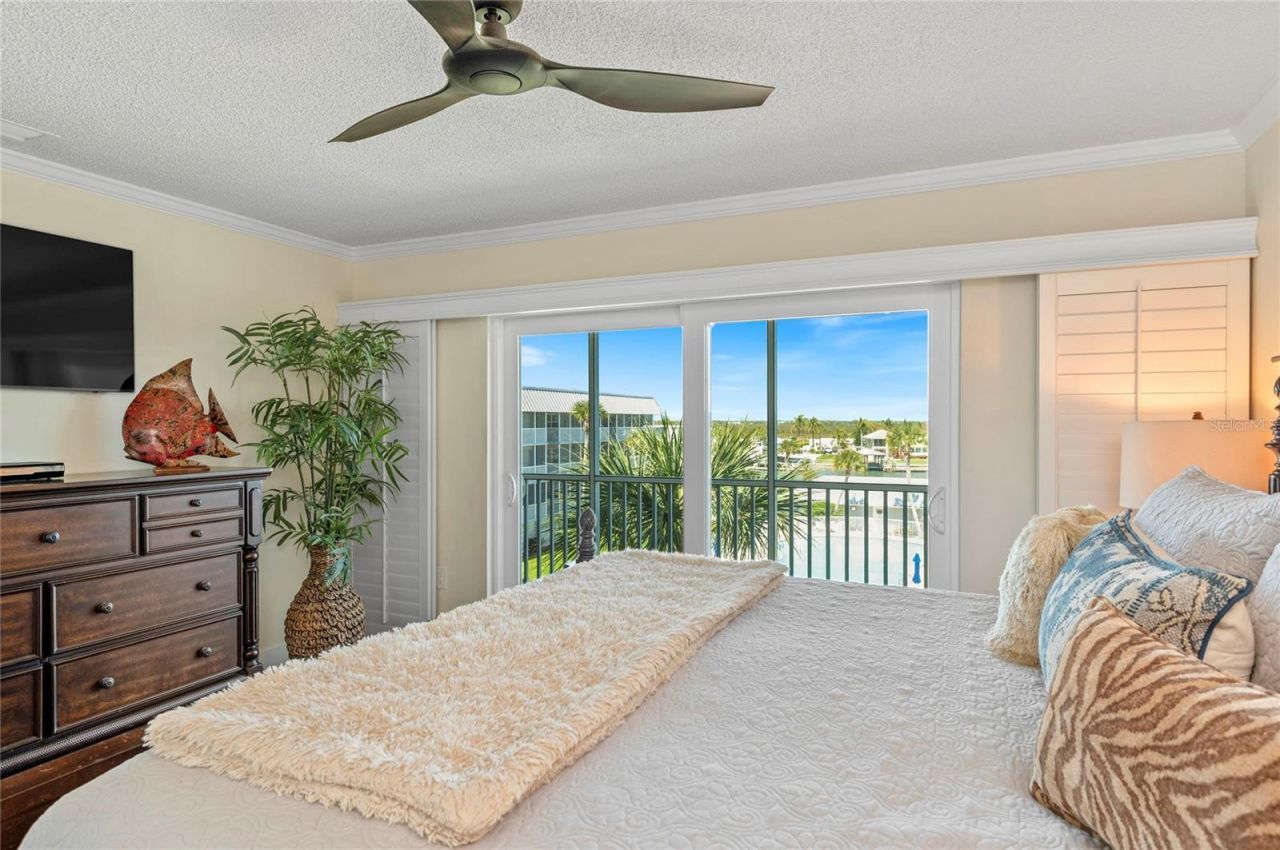 315 N Causeway, Unit C-402, New Smyrna Beach, FL 32169 Photo