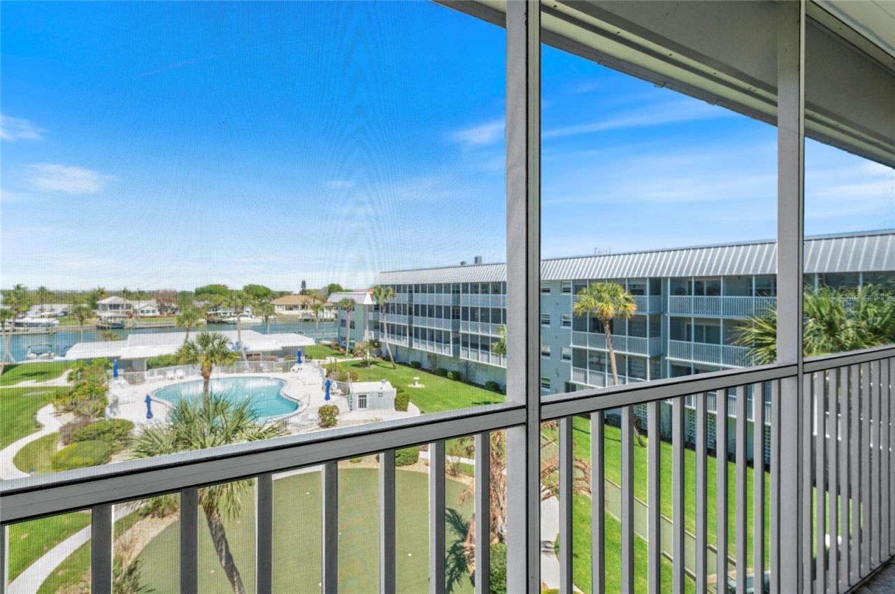 315 N Causeway, Unit C-402, New Smyrna Beach, FL 32169 Photo