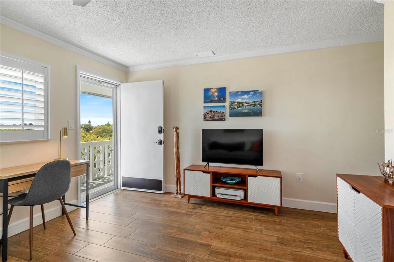 315 N Causeway, Unit C-402, New Smyrna Beach, FL 32169 Photo