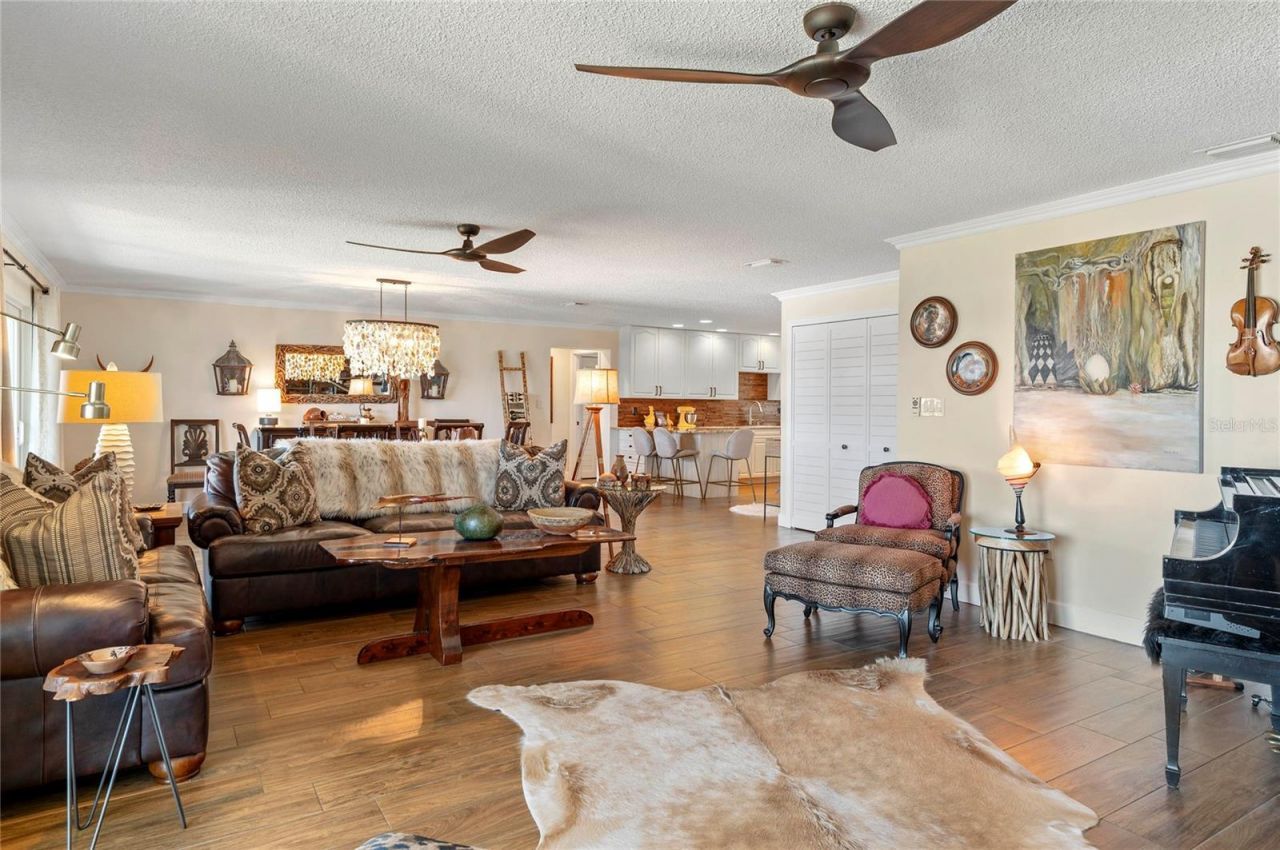 315 N Causeway, Unit C-402, New Smyrna Beach, FL 32169 Photo