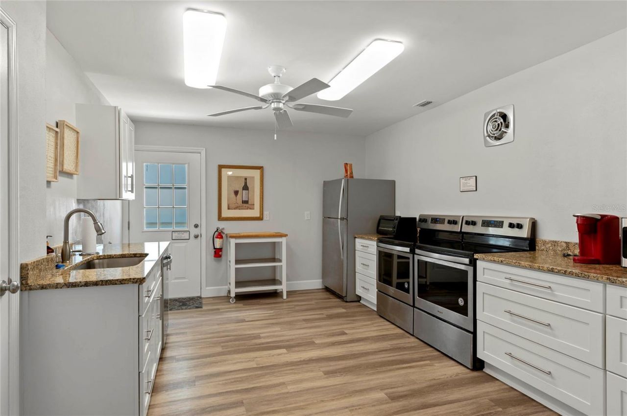 315 N Causeway, Unit C-402, New Smyrna Beach, FL 32169 Photo