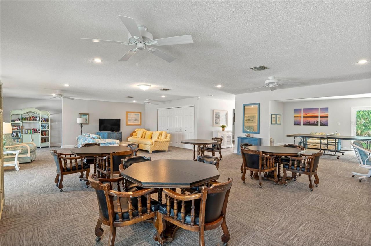 315 N Causeway, Unit C-402, New Smyrna Beach, FL 32169 Photo