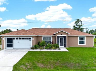 12176 APPLEBERG CIRCLE , PORT CHARLOTTE, FL 33981
