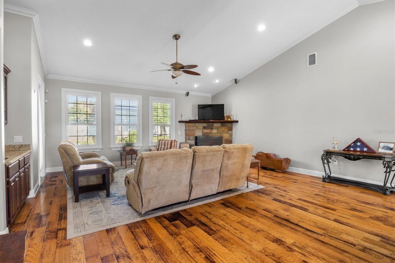 615 N Oak Avenue , Fort Meade, FL 33841 Photo