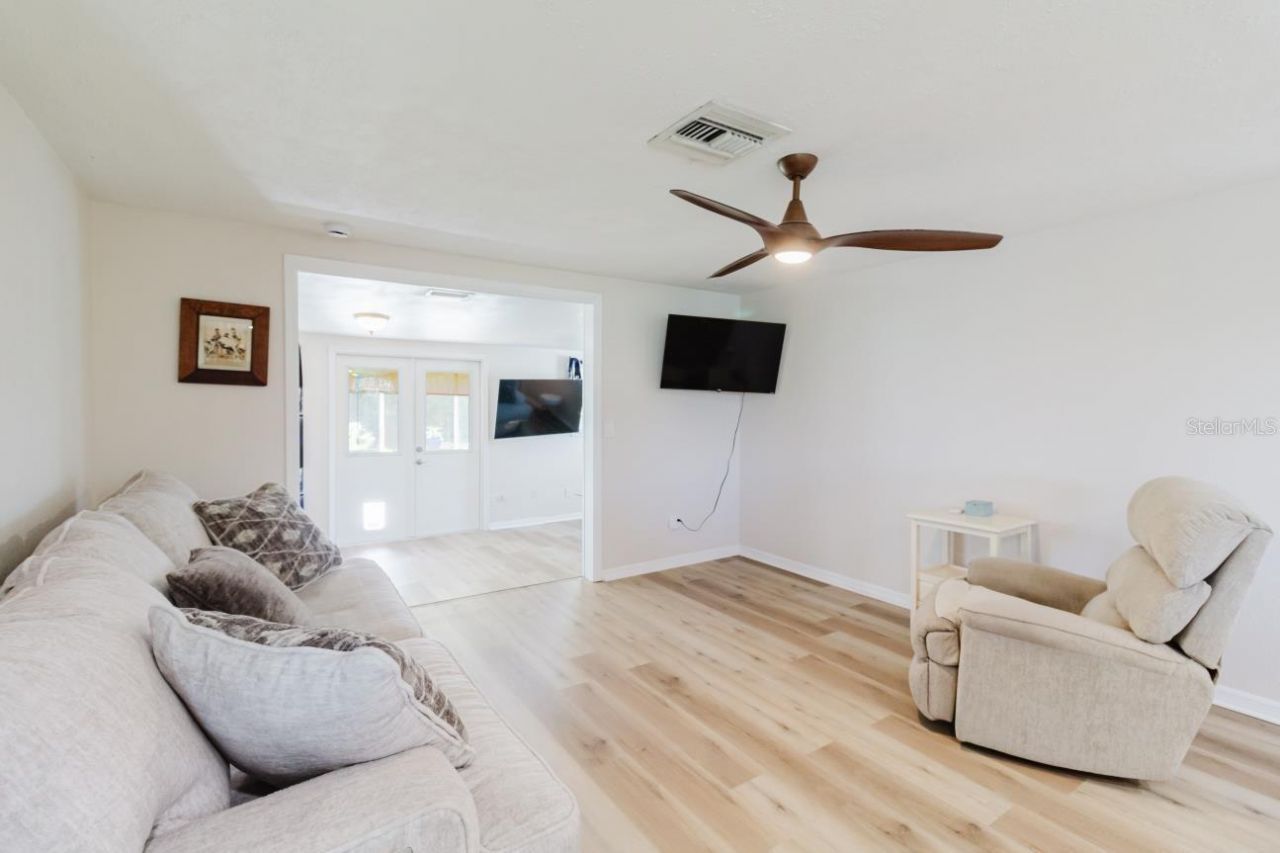 96 New York Avenue, Dunedin, FL 34698 Photo