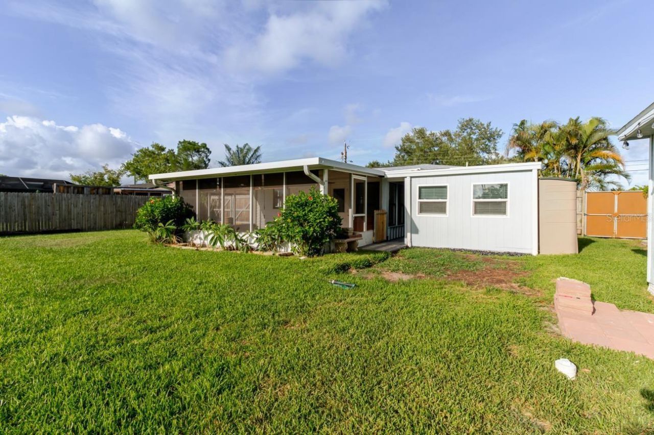 96 New York Avenue, Dunedin, FL 34698 Photo
