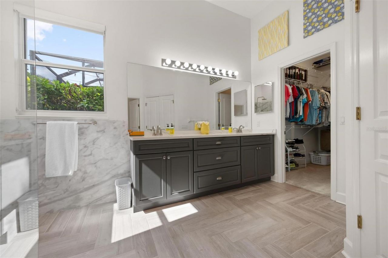 102 Braemar Avenue, Venice, FL 34293 Photo