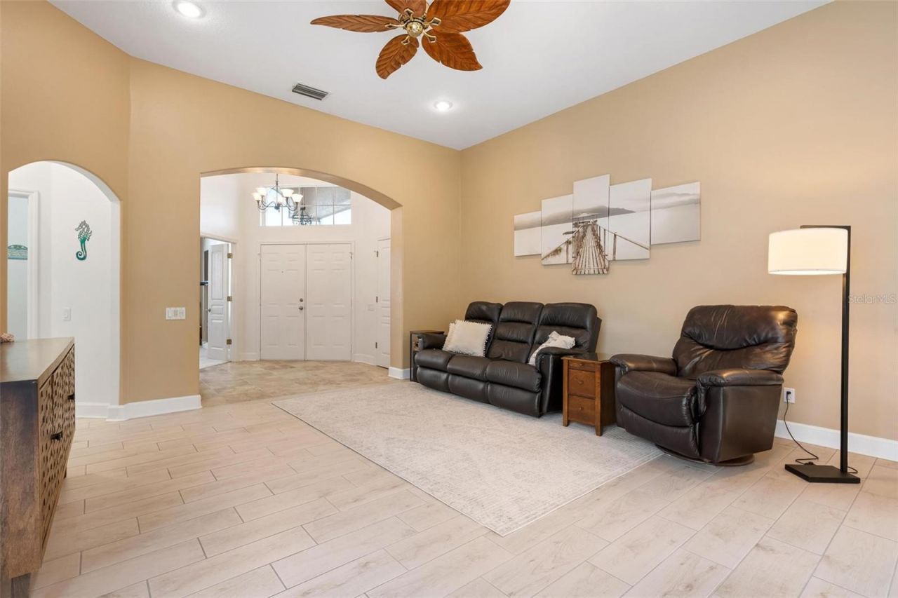 102 Braemar Avenue, Venice, FL 34293 Photo