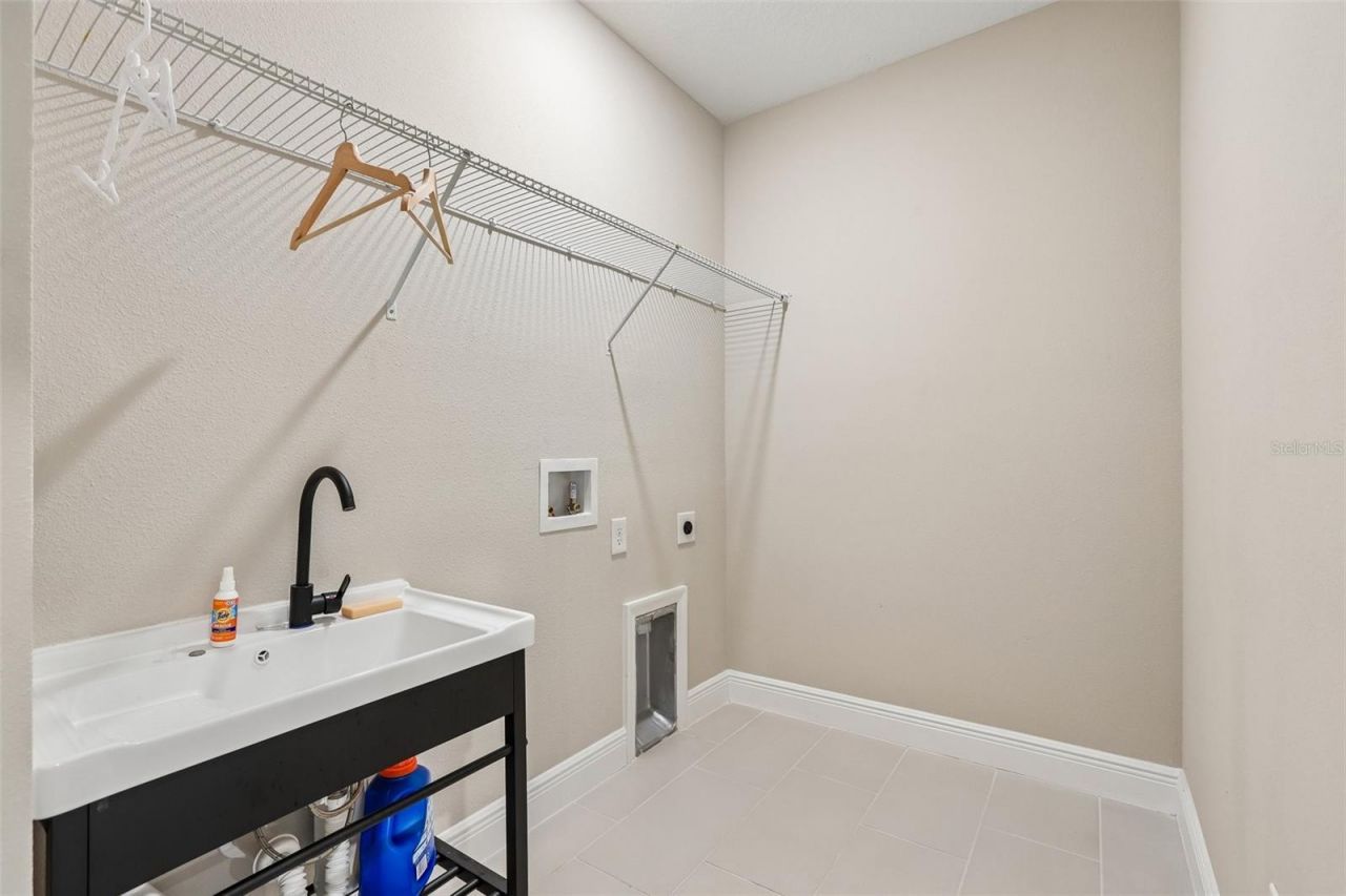 327 Mangrove Manor Drive , Apollo Beach, FL 33572 Photo