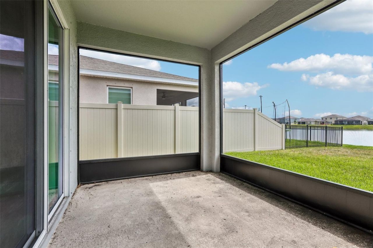 327 Mangrove Manor Drive , Apollo Beach, FL 33572 Photo