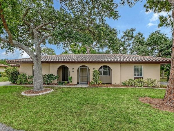 515 ROUSSEAU DRIVE , NOKOMIS, FL 34275