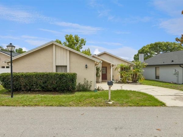 1441 FOREST HILLS DRIVE , WINTER SPRINGS, FL 32708