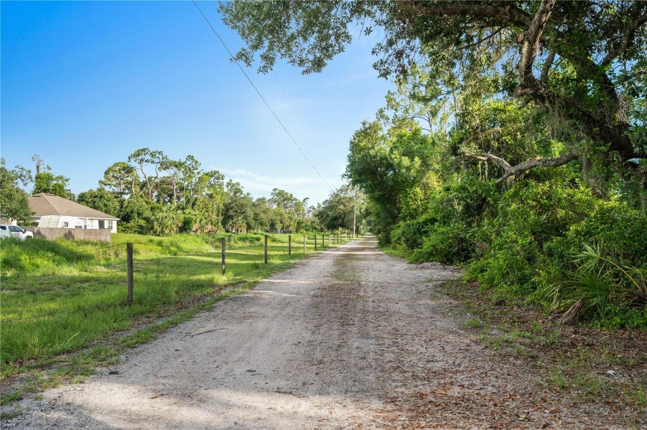 Slash Pine Drive , North Port, FL 34291 Photo