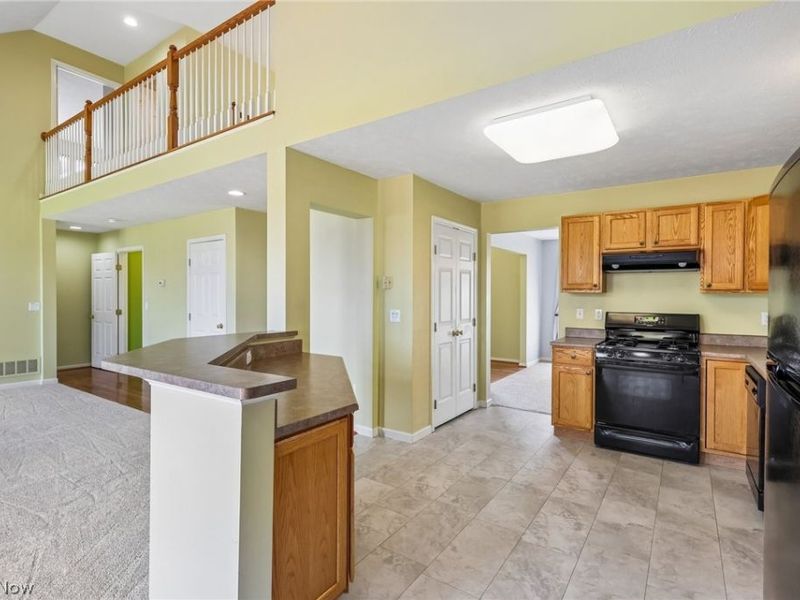 385 Deep Creek Circle , Northfield Center, OH 44067 Photo 16