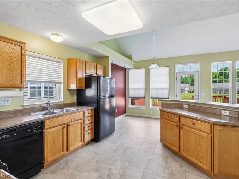 385 Deep Creek Circle , Northfield Center, OH 44067 Photo 18