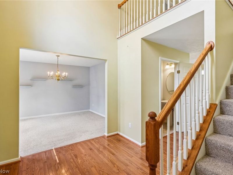 385 Deep Creek Circle , Northfield Center, OH 44067 Photo 5
