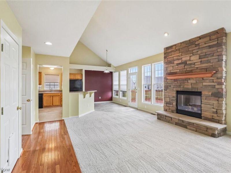 385 Deep Creek Circle , Northfield Center, OH 44067 Photo 8