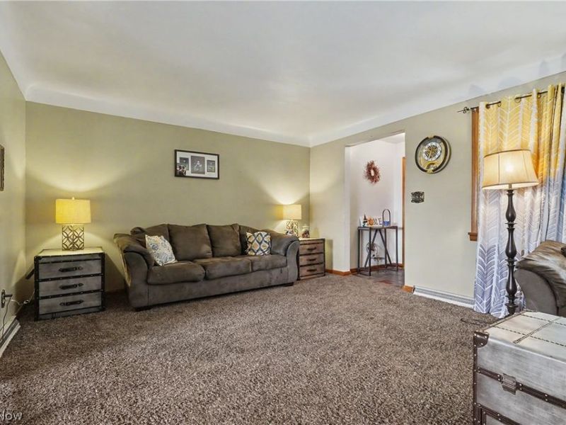 577 Geneva Avenue, Struthers, OH 44471 Photo 13