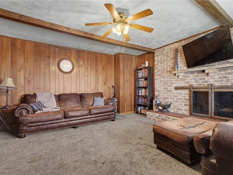 577 Geneva Avenue, Struthers, OH 44471 Photo 9